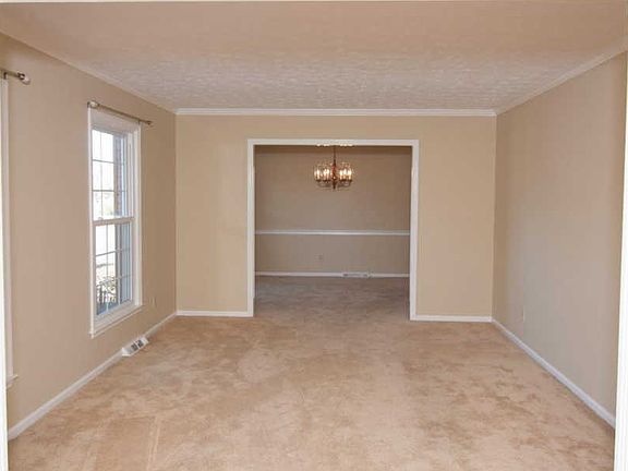 3rd image of 3228 Shoal Lake Dr