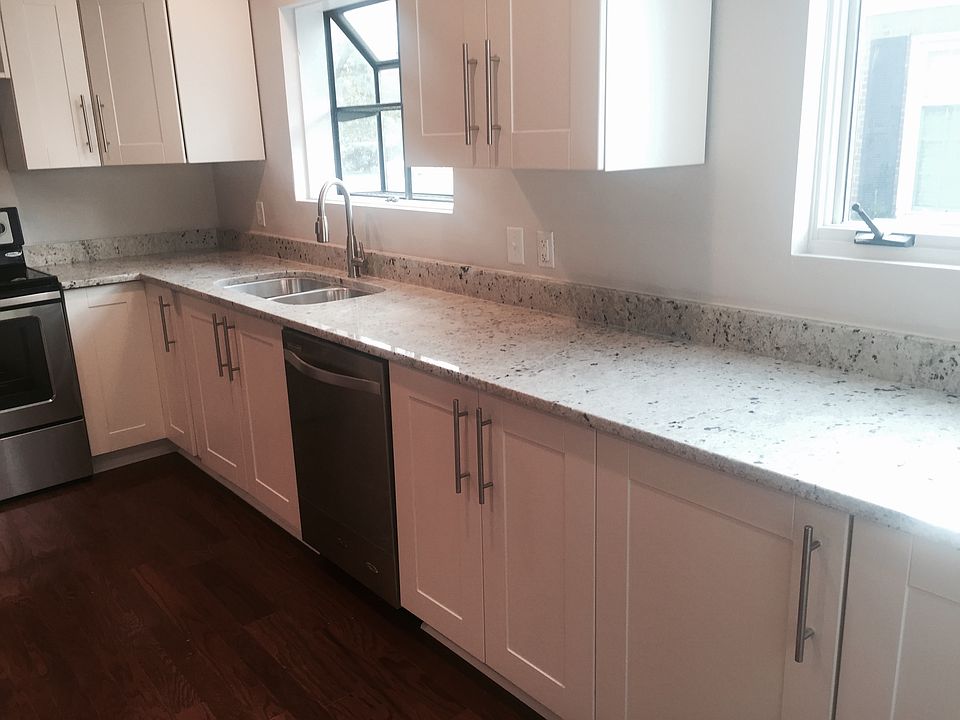1st image of 60 Kessler Blvd E Dr