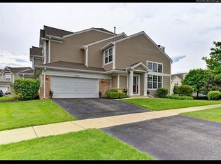 1019 Saratoga Rd, Naperville, IL 60564