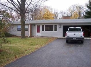 N56W37771 Sunset Ln, Oconomowoc, WI 53066
