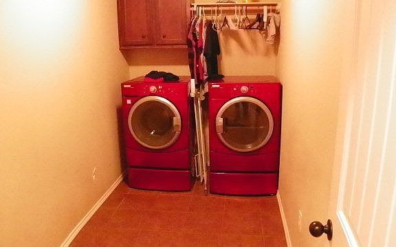 4th image of 507 Augustine Ave