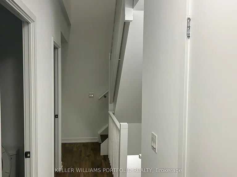35 Birchcliff Ave #9 — Photo 17