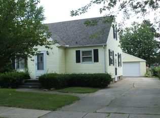 130 Harriet Ave, Lansing, MI