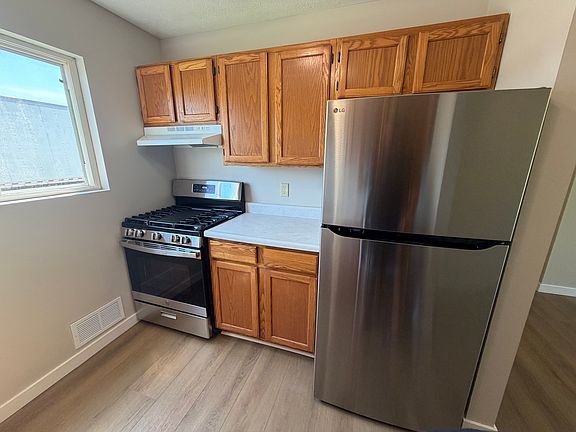 5th image of 1897 Apartment Dr #7