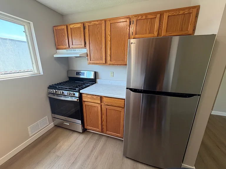 1897 Apartment Dr #7 — Photo 5