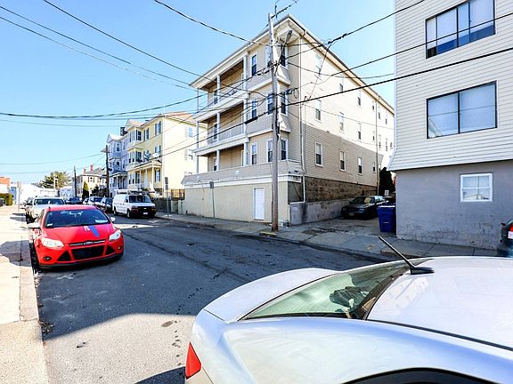 3rd image of 62 Pitman