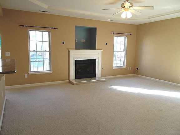 4th image of 1813 Salt Pond Pl