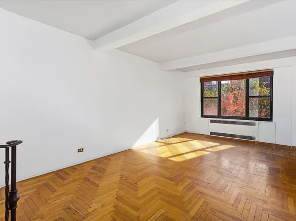 62 Park Terrace West image 1 of 18