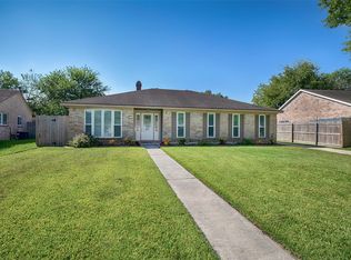 6611 Dusty Dawn Dr, Houston, TX 77086