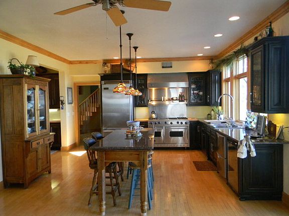 5th image of 11218 N Sand Bay Ln