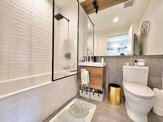 Rented by Doorway NYC, LLC | media 31