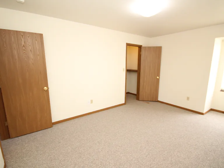 2416 Falcons Way — Photo 5