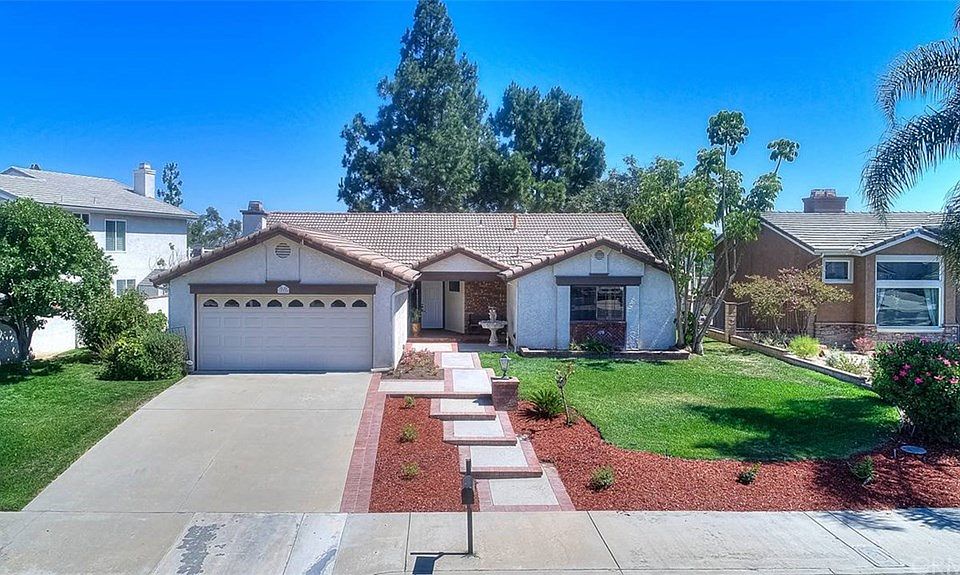 1st image of 15226 N Turquoise Cir