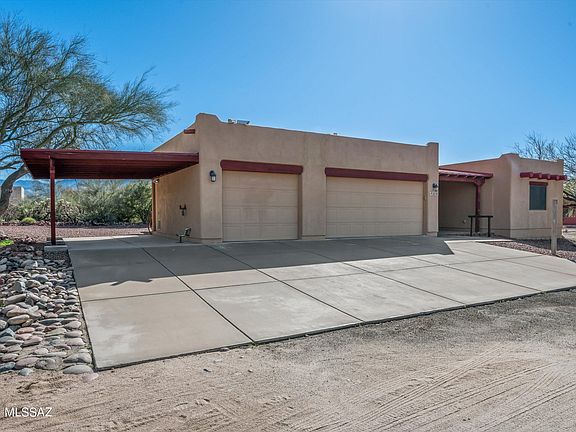 3rd image of 2839 W Lambert Ln