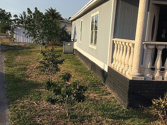 3rd image of 5579 NW 200th Ter