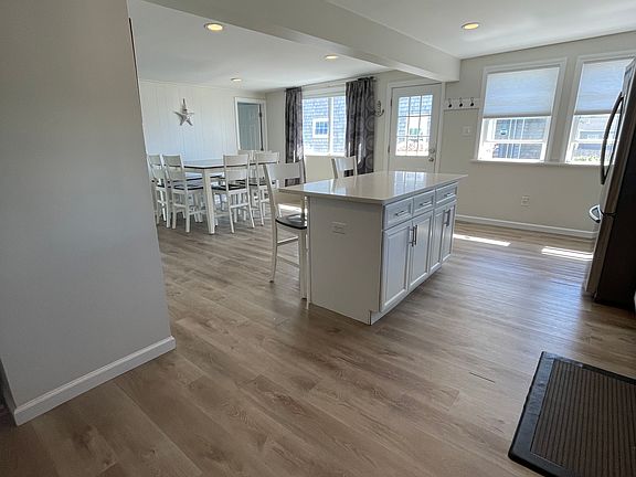 Open kitchen/dining area