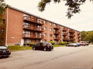 1325 Harbor View Dr UNIT 1325, Rocky Hill, CT 06067