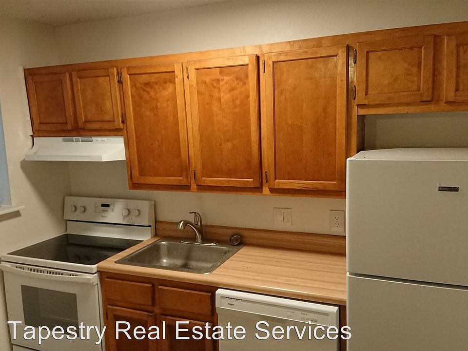 2nd image of 4627 Red River St APT 104