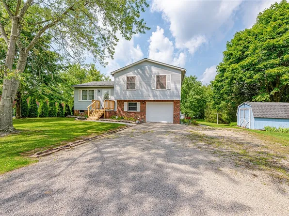 46 Susan Dr, Blairsville, PA 15717