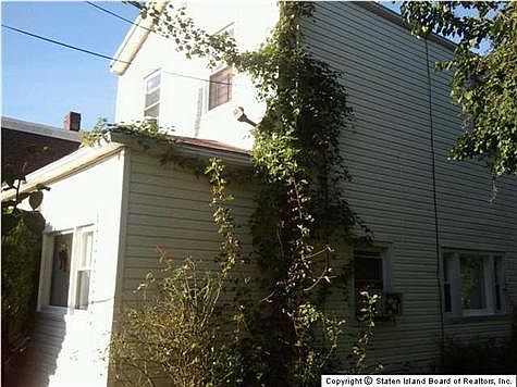 2nd image of 15 Prince St
