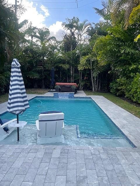 1st image of 4905 NE 22nd Avenue