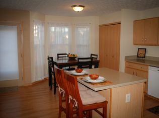 1299 Four Star Dr E, Galloway, OH 43119