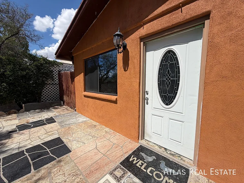 1354 W Sonora St