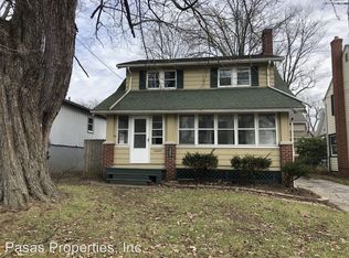 1203 Woodward Ave, Akron, OH 44310
