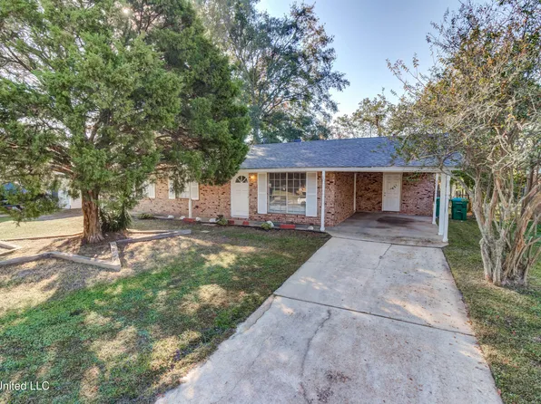 2708 E Angela Cir, Gulfport, MS 39503