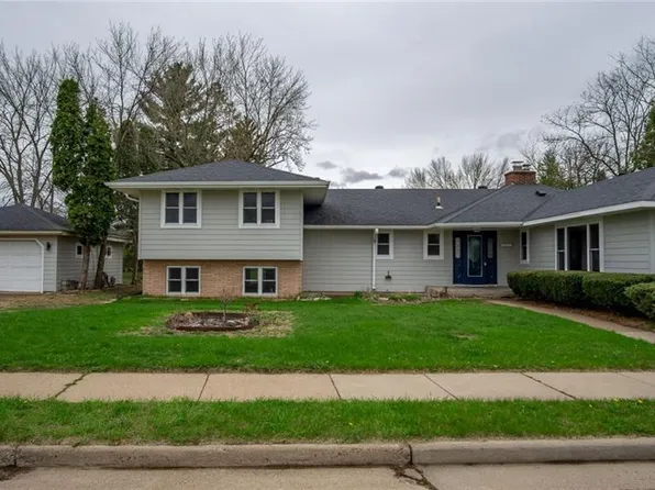 1413 East Clairemont Avenue, Eau Claire, WI 54701