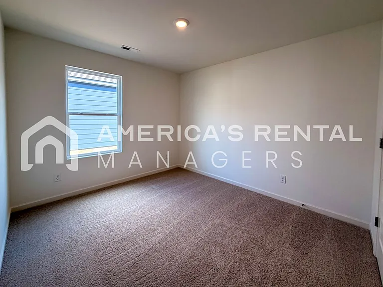 2126 Addison Way SW — Photo 13