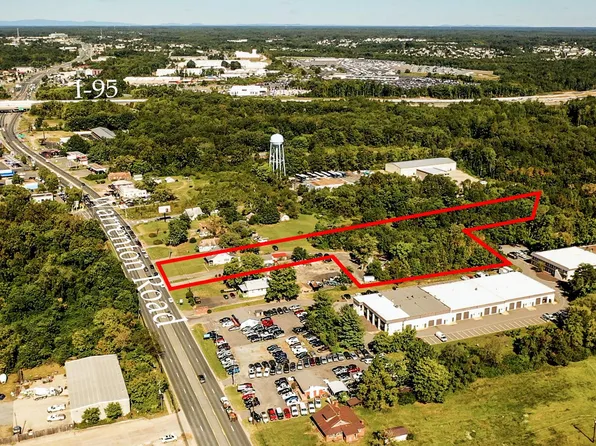 318 Warrenton Rd, Fredericksburg, VA 22405