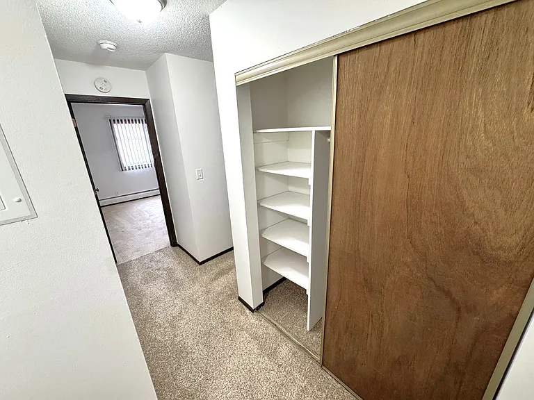 Fairway Woods Apartments — Photo 23