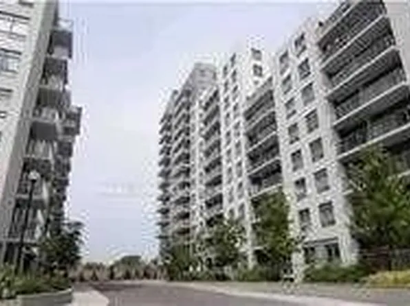816 Lansdowne Ave #709, Toronto, ON M6H 4K6