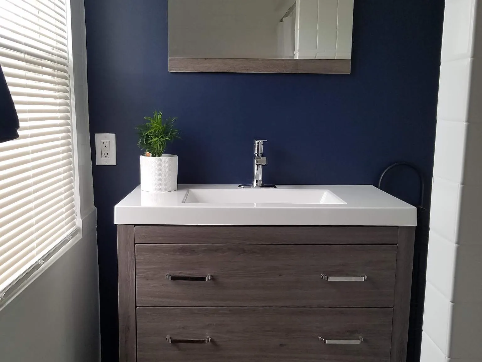3 bed, 1352 sqft, $1,560 — Photo 2