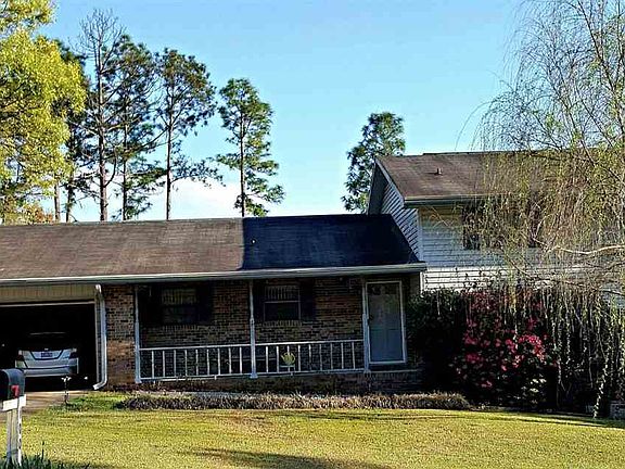 2nd image of 100 Pine Glen Ct