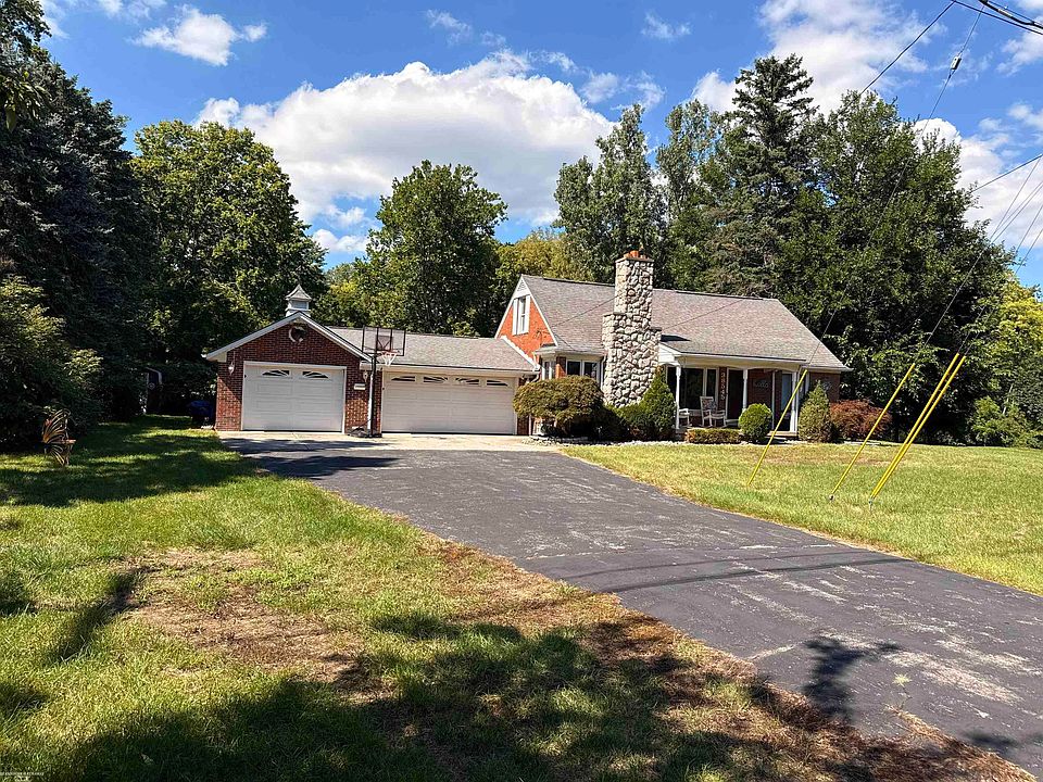 1st image of 38545 Riverside Dr