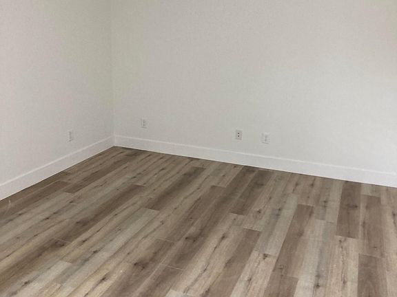 5th image of 1407 N Glendale St #D