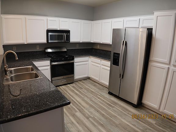 4th image of 7729 Country Village Pl