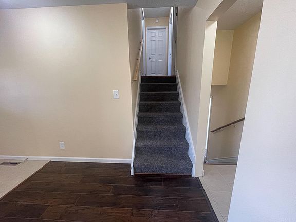 5th image of 24676 Minuteman Dr