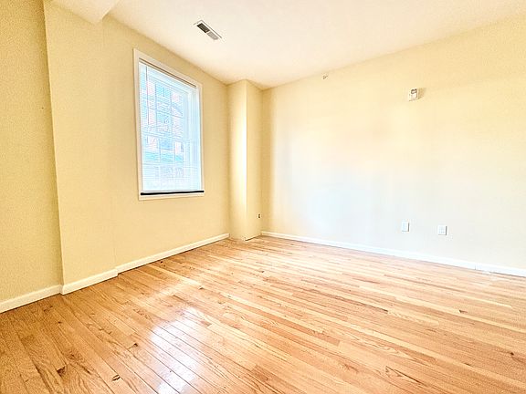 2nd image of 133 W Main St #2C