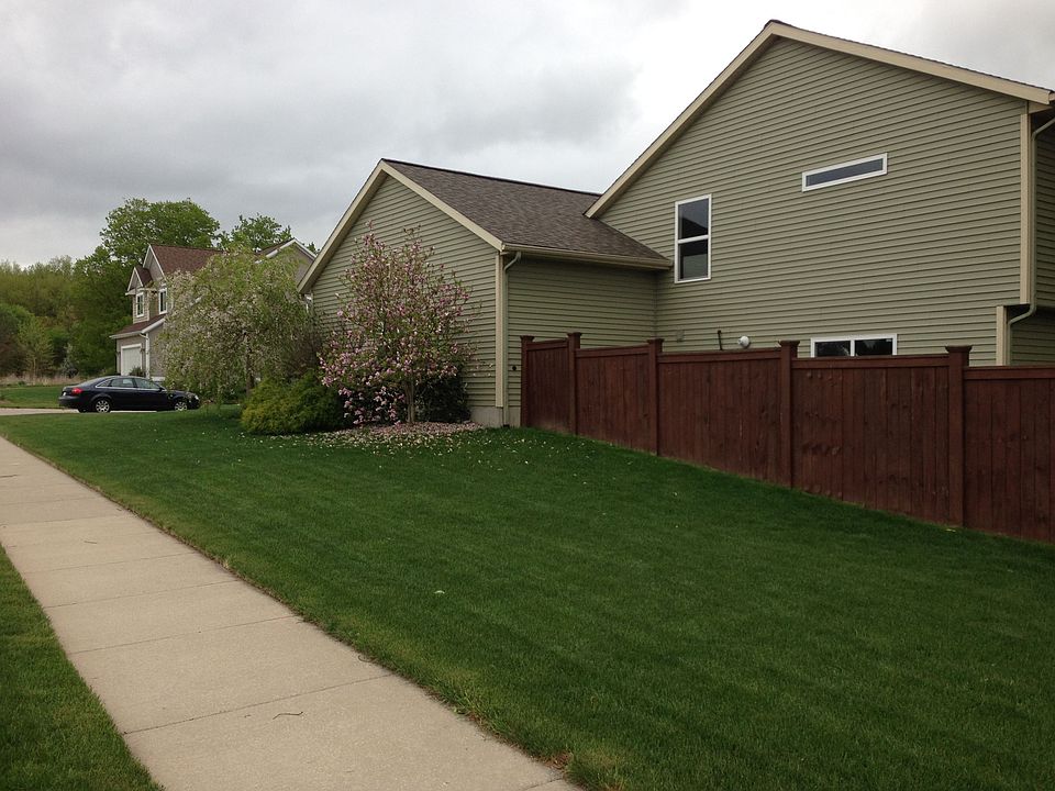 1st image of 5341 Applewood Dr SW