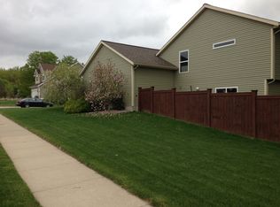 5341 Applewood Dr SW, Wyoming, MI