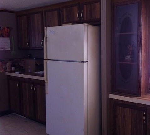 3rd image of 128 Martindale Ct