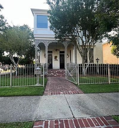 2nd image of 1502 Milan St