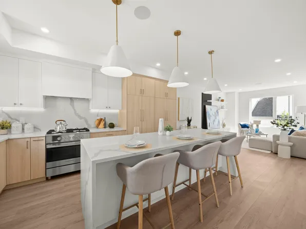 16358 90th Ave #21, Surrey, BC V4N 2Y1