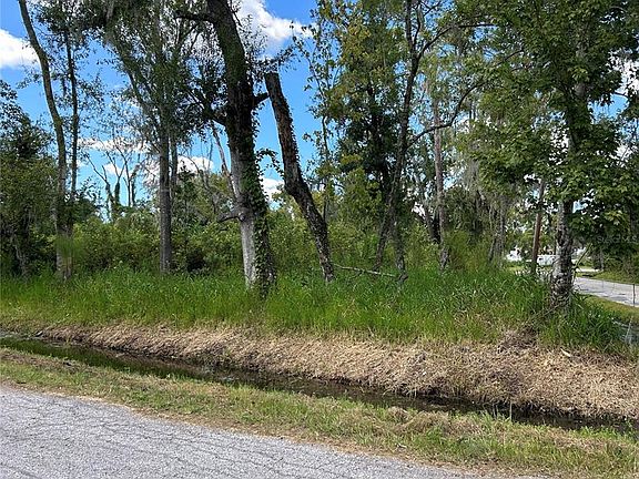 4th image of SEMINOLE LAKE BLVD & HICKMAN AVE
