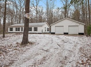 867 S Eleven Mile Rd, Midland, MI 48640