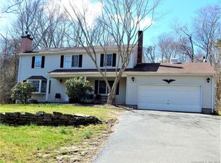 3 Pheasant Hill Ln, Old Saybrook, CT 06475