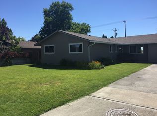 360 NW 13th St, Hermiston, OR 97838